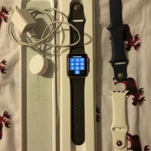 42mm Apple Watch + 3 sports bands